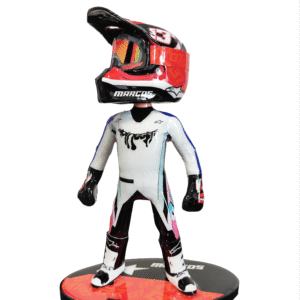 Figura de piloto de Motocross  Vestimenta + Casco a elección